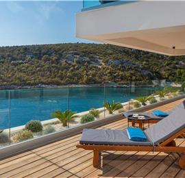 Luxury Beachfront Villa with Heated Infinity Pool near Trogir, Sleeps 8